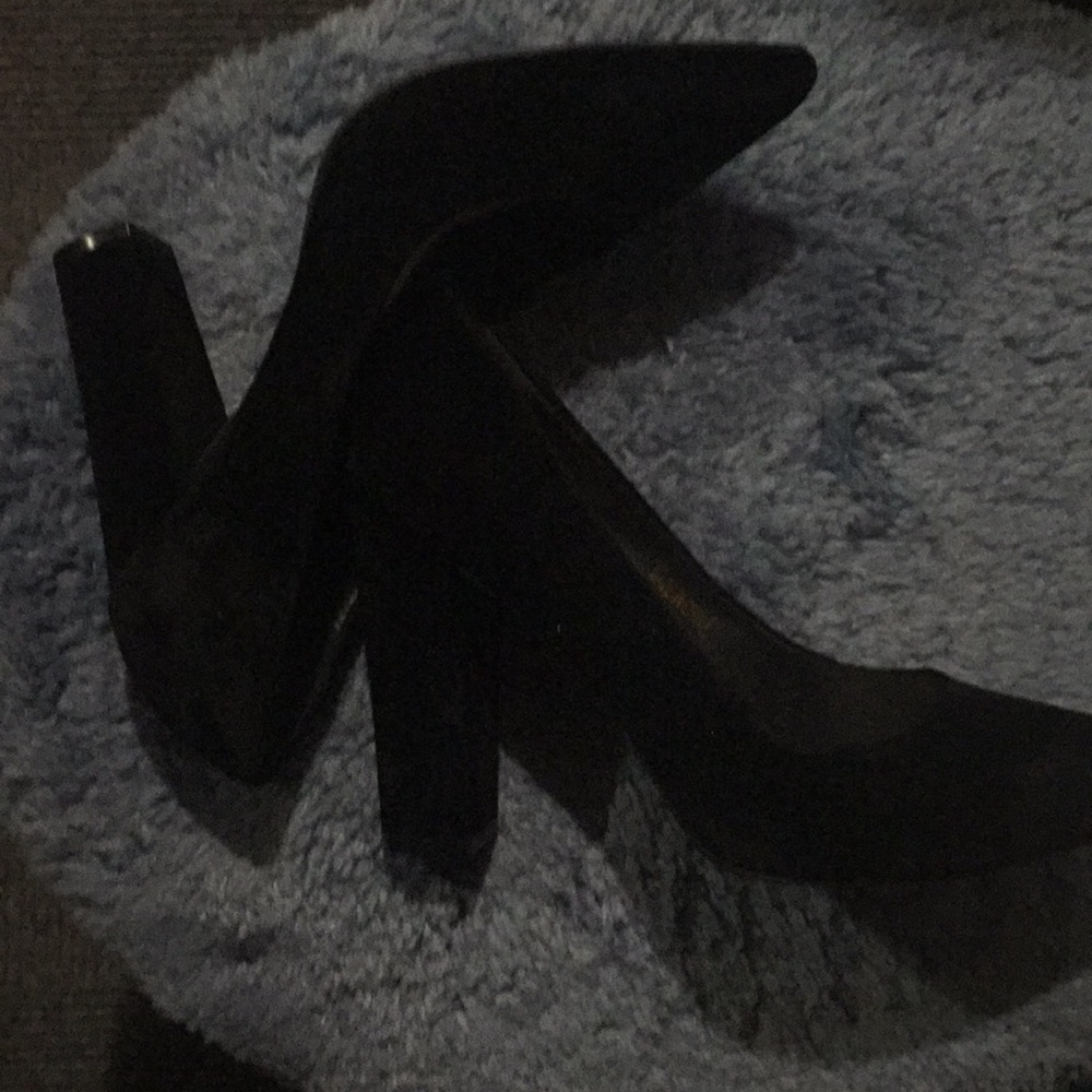 Shoe